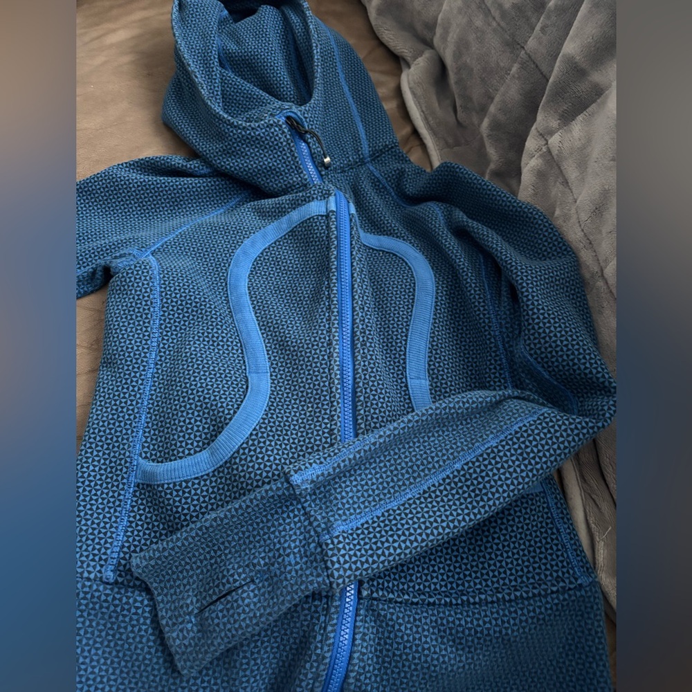 Lululemon zip up